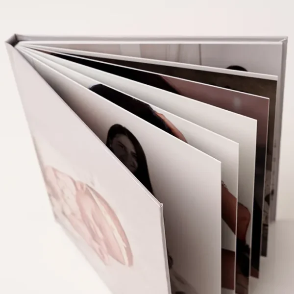 Book Capa Dura - Image 5