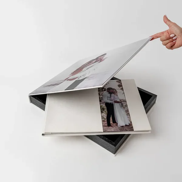 AG Box - Image 2